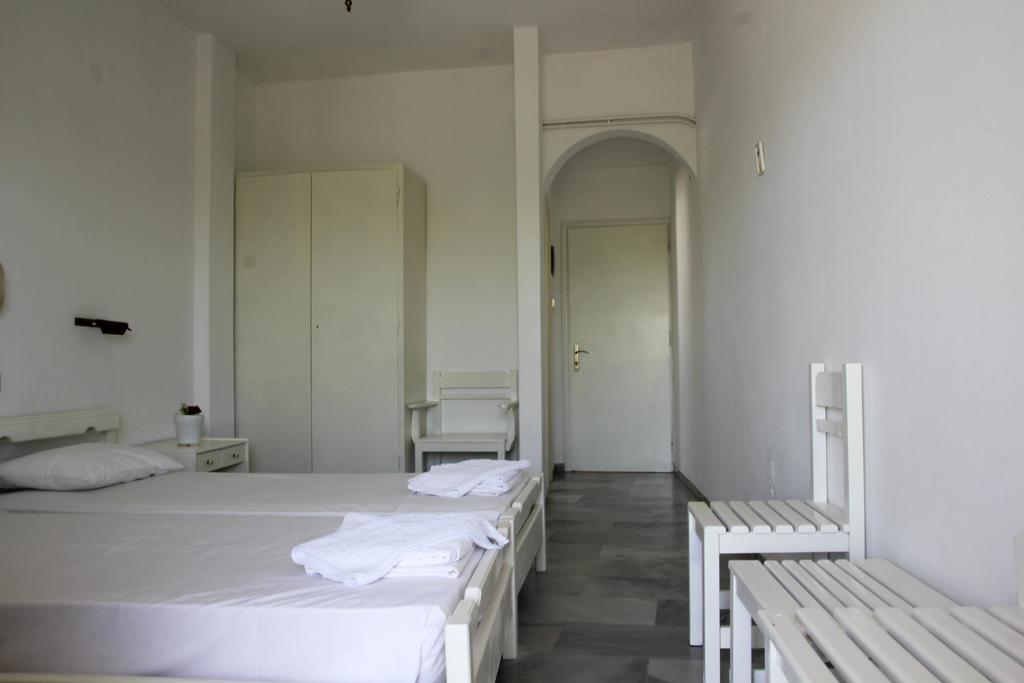 Hotel Zannet Parikia  Bagian luar foto