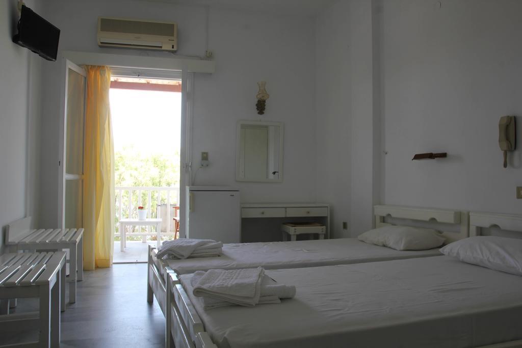 Hotel Zannet Parikia  Bagian luar foto