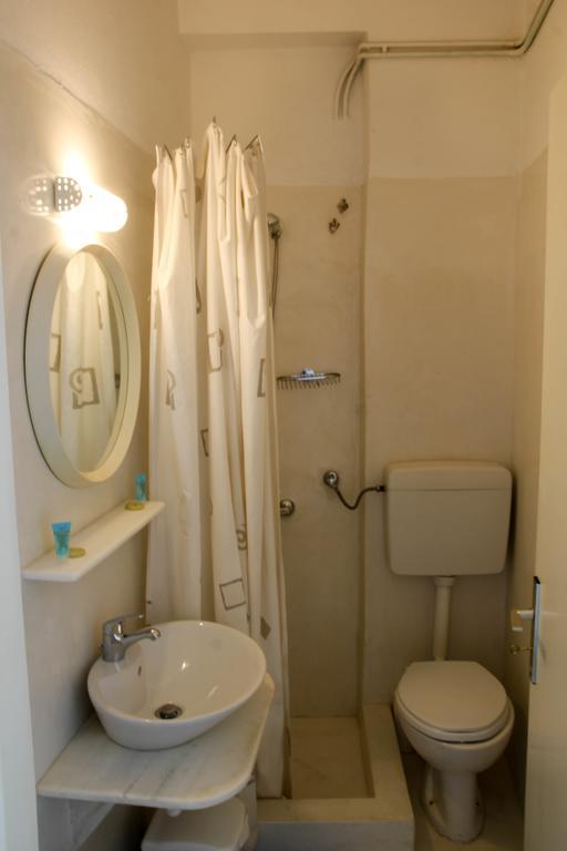 Hotel Zannet Parikia  Bagian luar foto
